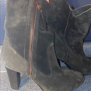 UGG Suede Black Leather Boot with Heel Size: 10